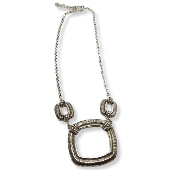 BRIGHTON SILVERTONED OPEN TRIPLE SQUARE PENDANTS & CHAIN NECKLACE - Picture 3 of 8